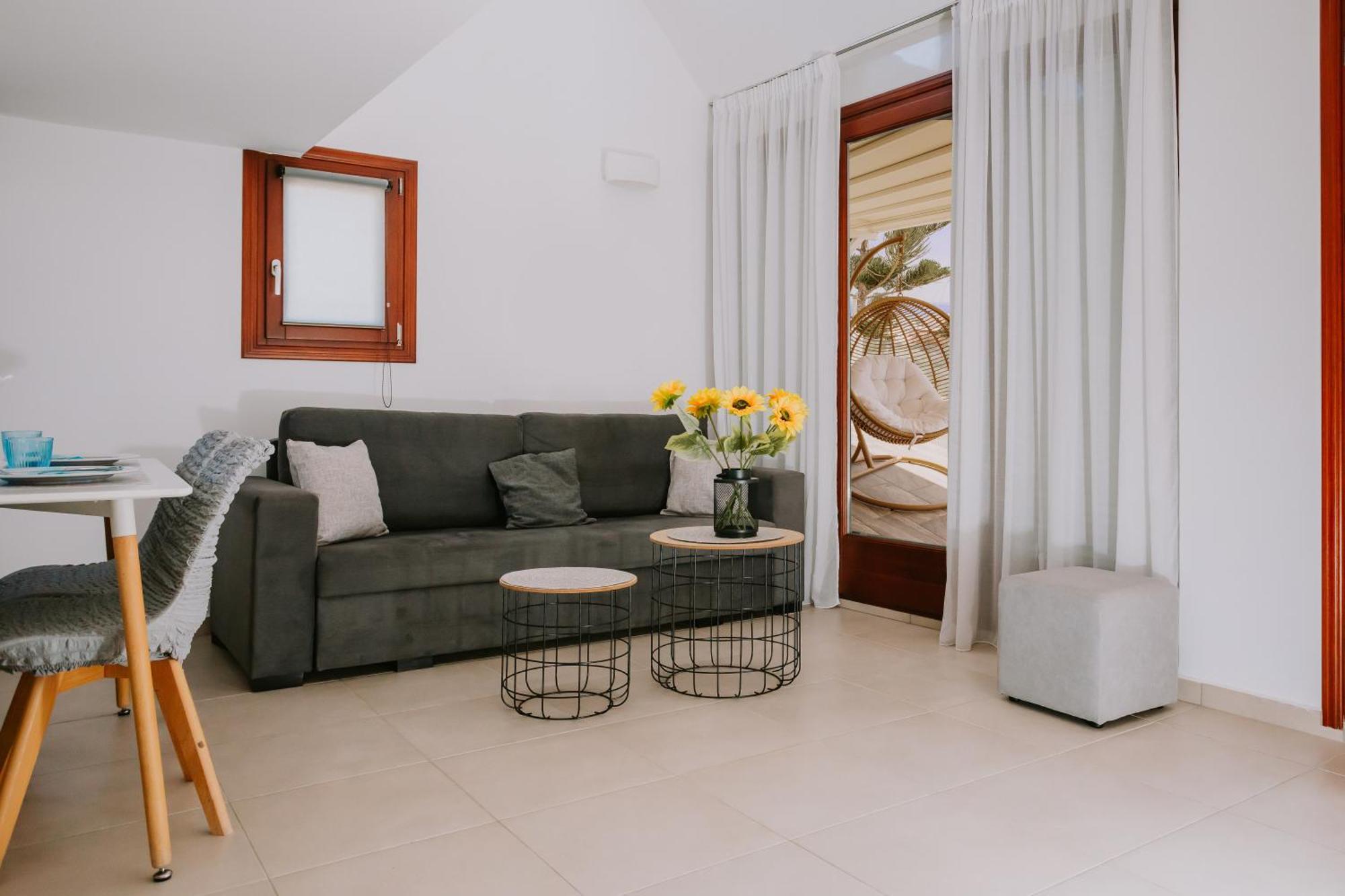 Sun Stories Suites Vothon Ngoại thất bức ảnh