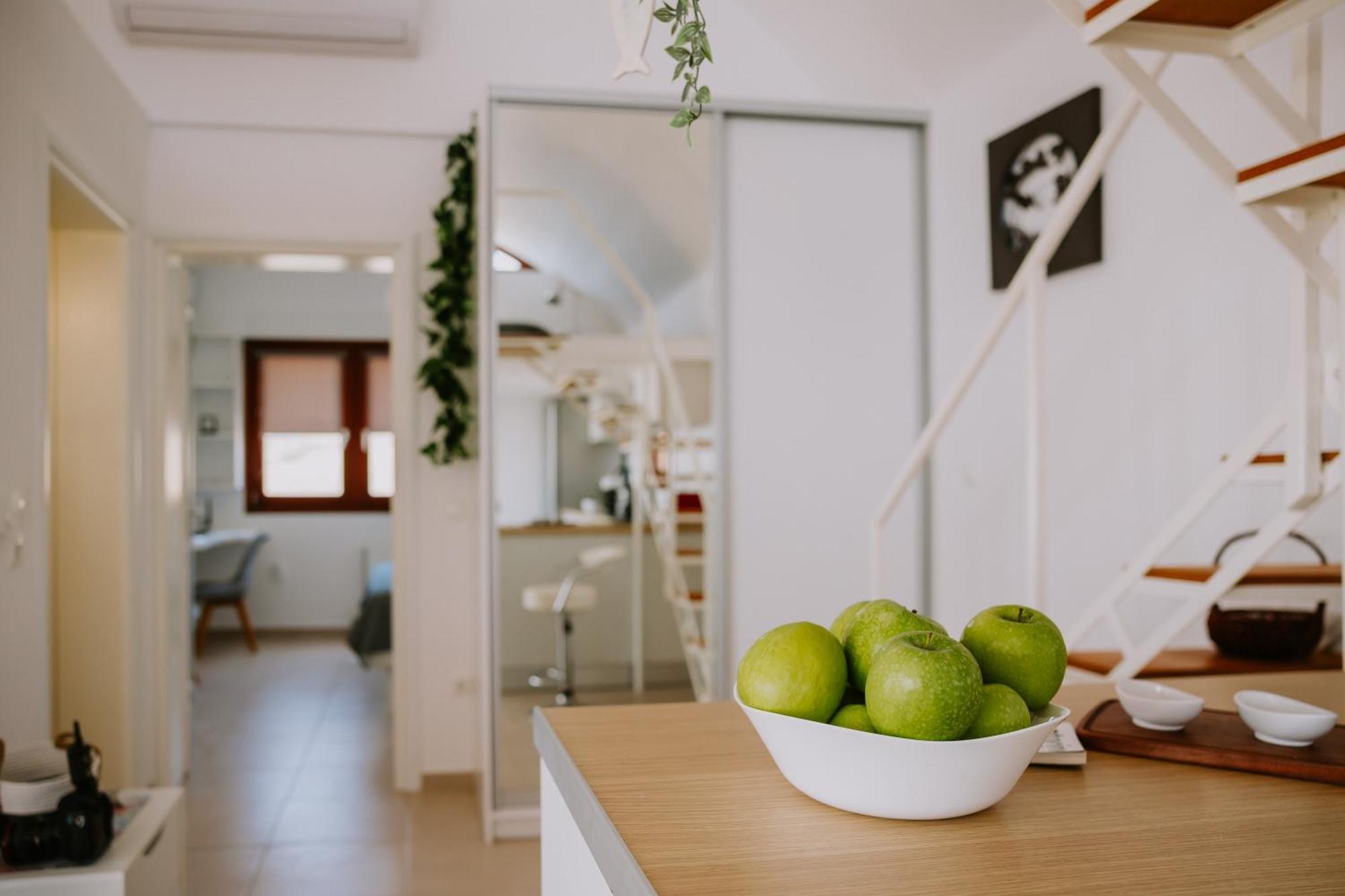 Sun Stories Suites Vothon Ngoại thất bức ảnh