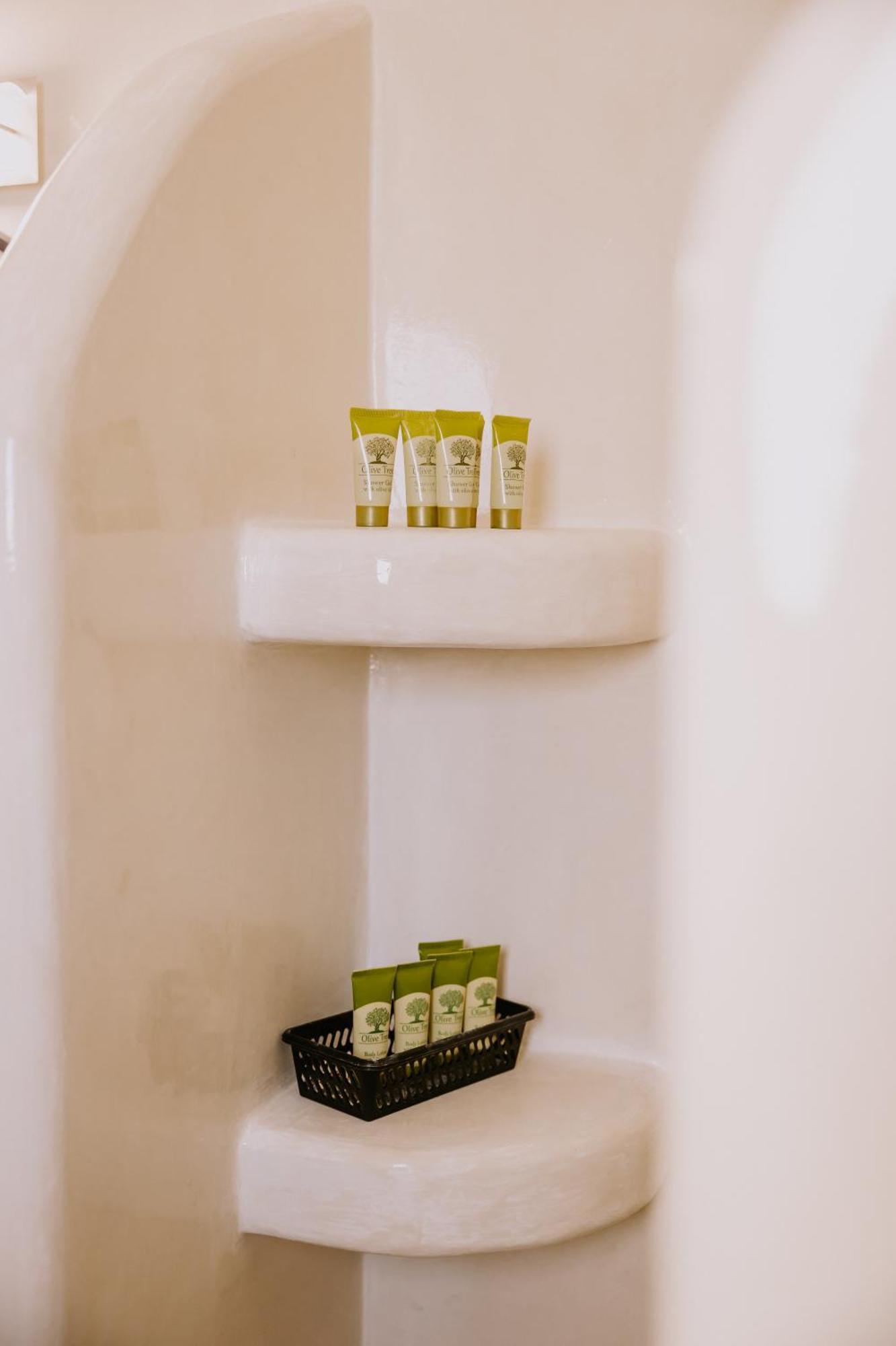 Sun Stories Suites Vothon Ngoại thất bức ảnh